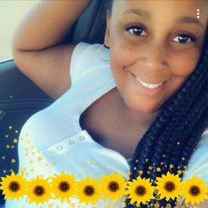 Meet your Posher, Ebony